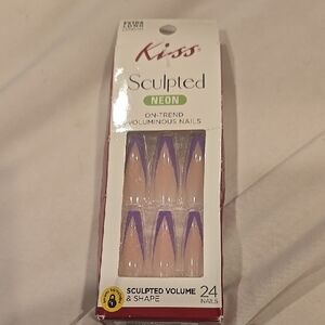 ❤️10/$16 Kiss Neon Purple and Cream Voluminous Press On Nails